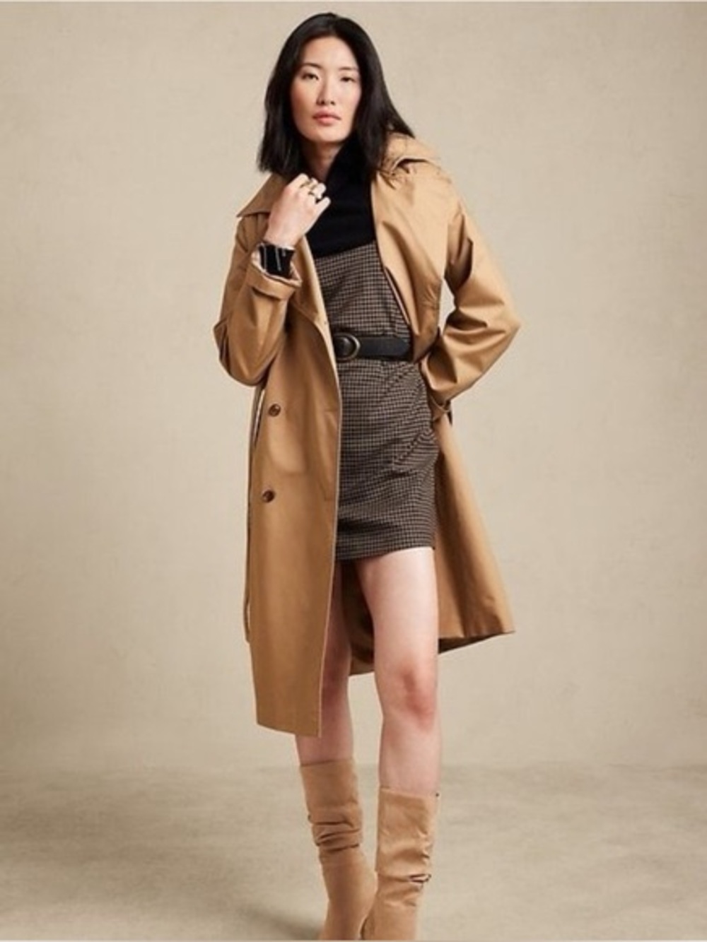 Banana Republic Camel Petite Double-Breasted Trench Coat